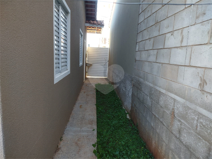 Foto REO1112610