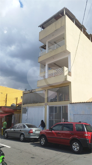 Foto REO1112616