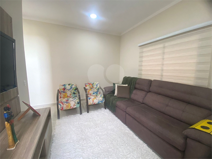 Foto REO1112627