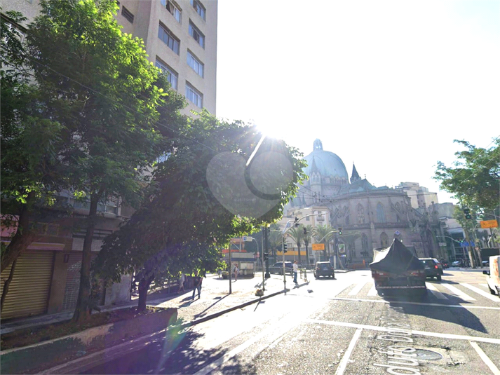 Foto REO1112628