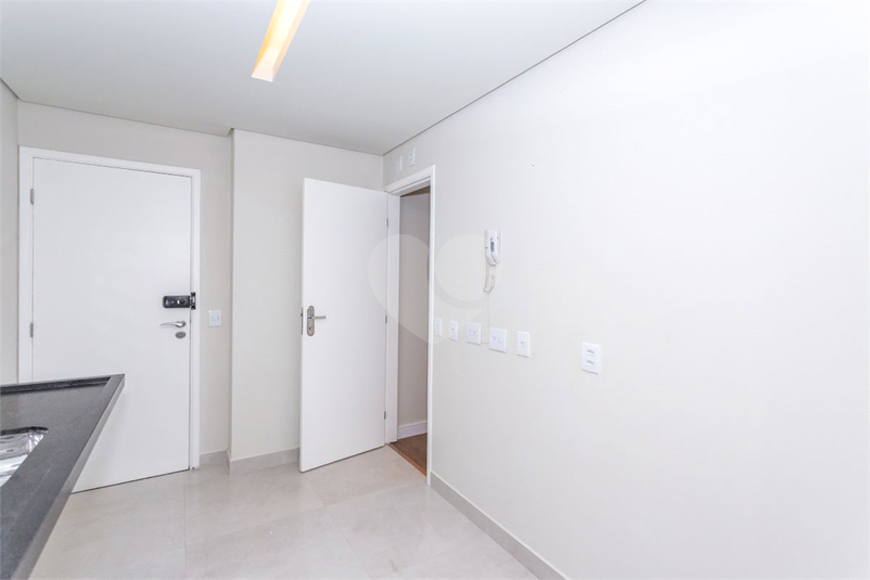 Foto REO1112629