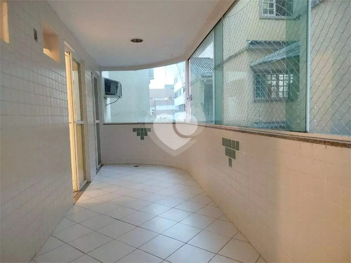 Foto REO1112645