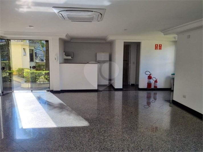 Foto REO1112646