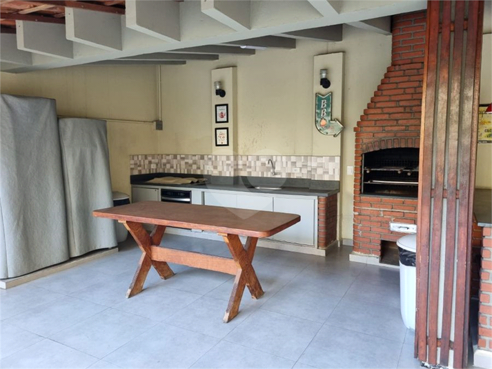 Foto REO1112646