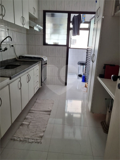 Foto REO1112646