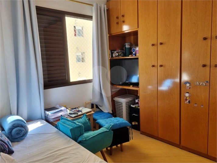 Foto REO1112646