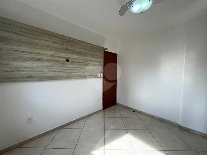 Foto REO1112647