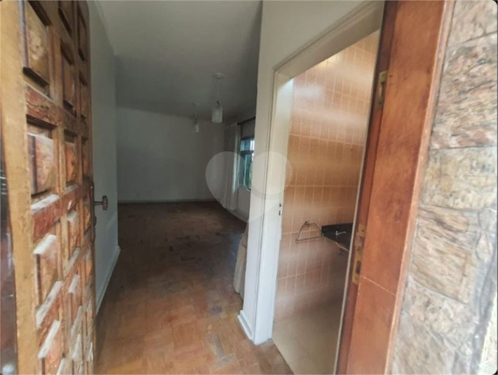 Foto REO1112659