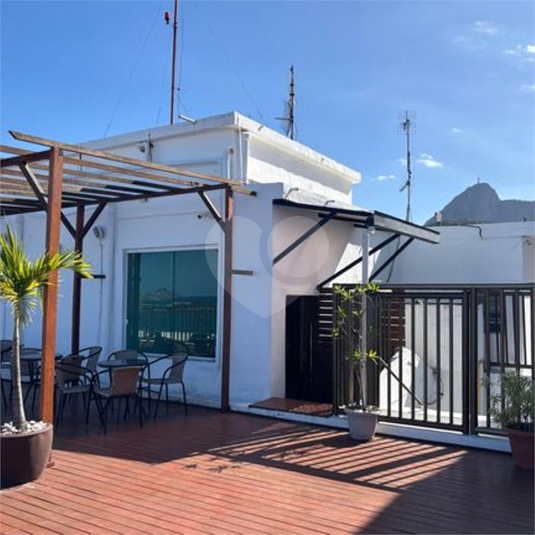 Foto REO1112660