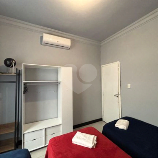 Foto REO1112660