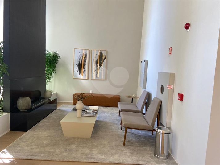 Foto REO1112669