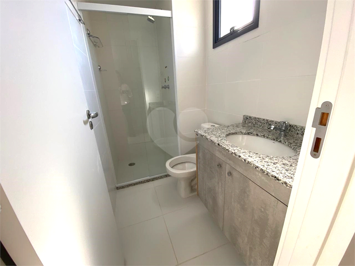 Foto REO1112669