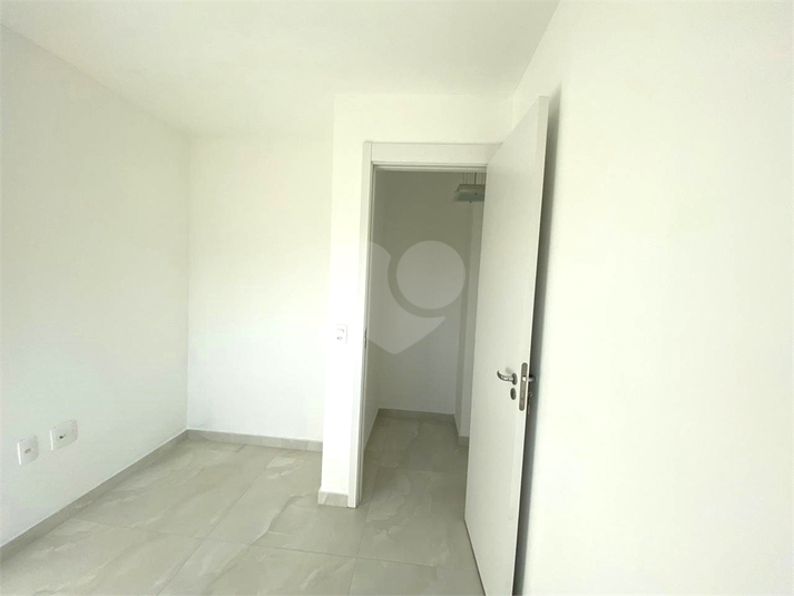 Foto REO1112669