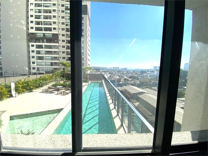 Foto REO1112669