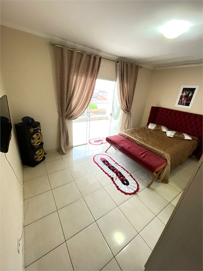 Foto REO1112672
