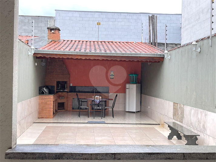 Foto REO1112672