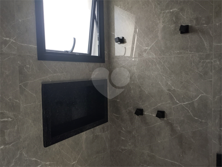 Foto REO1112674