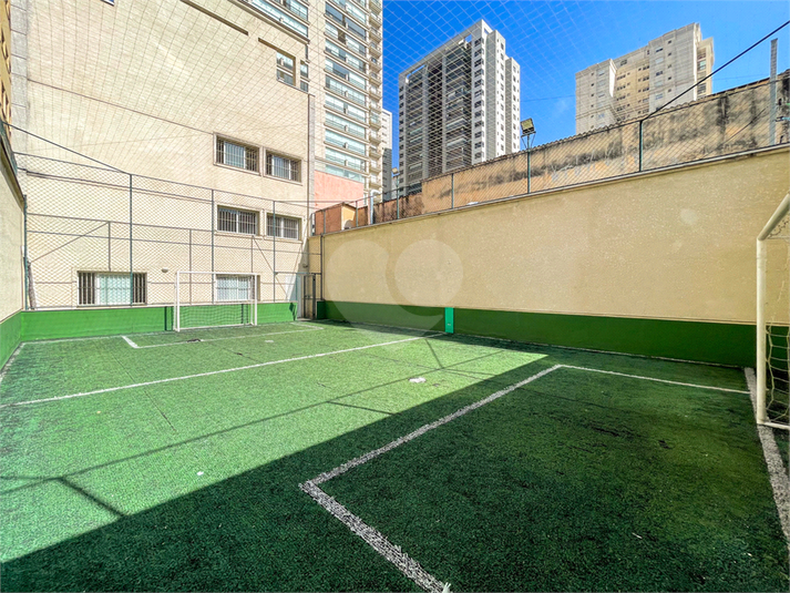 Foto REO1112685