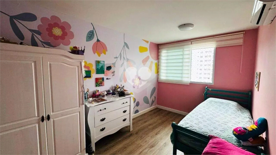 Foto REO1112687
