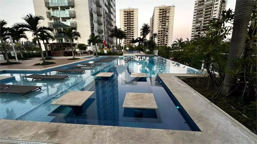 Foto REO1112687