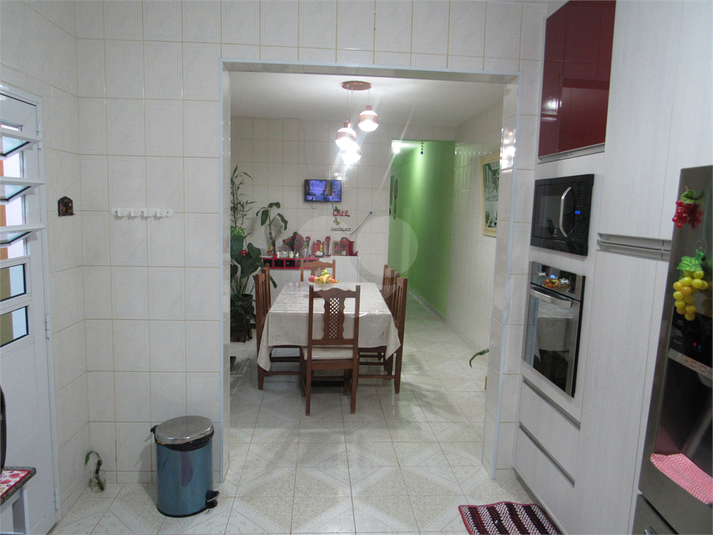 Foto REO1112690