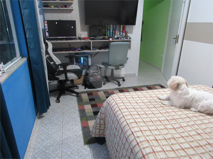 Foto REO1112690