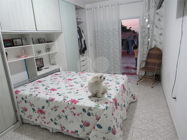 Foto REO1112690