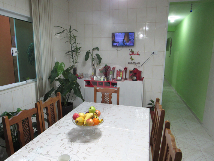 Foto REO1112690