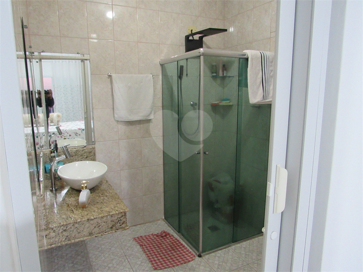Foto REO1112690