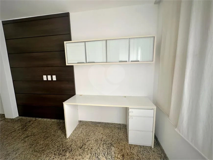 Foto REO1112696