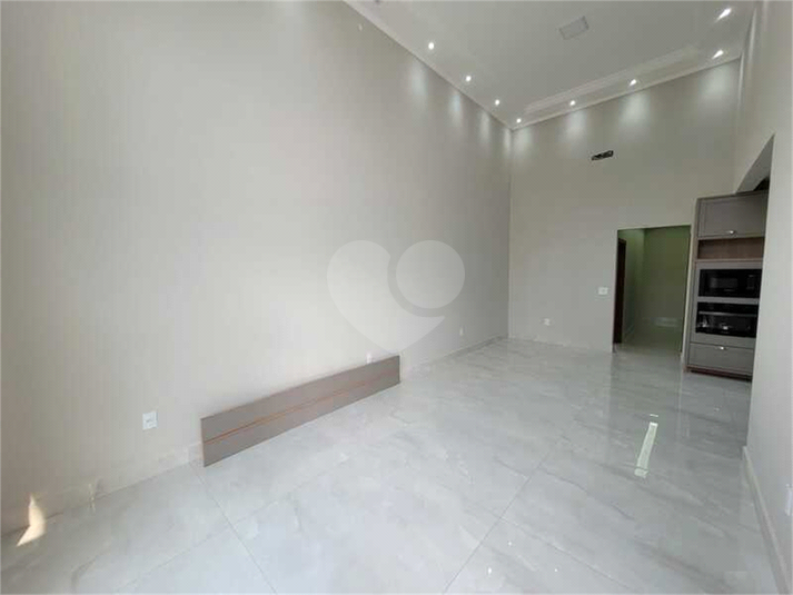 Foto REO1112698