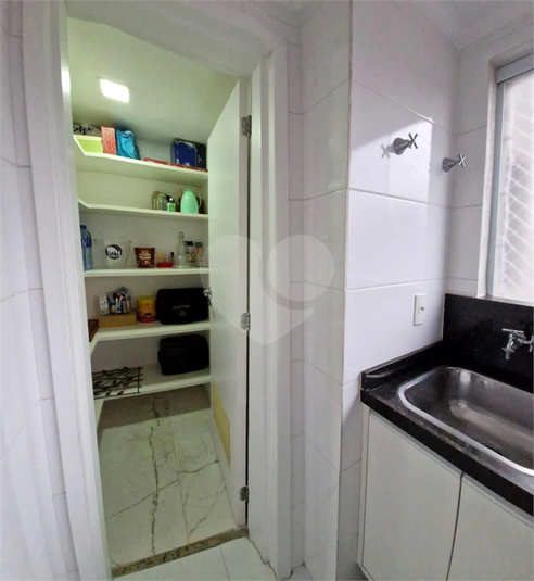 Foto REO1112731
