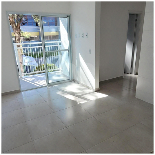 Foto REO1112735