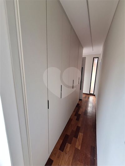 Foto REO1112737