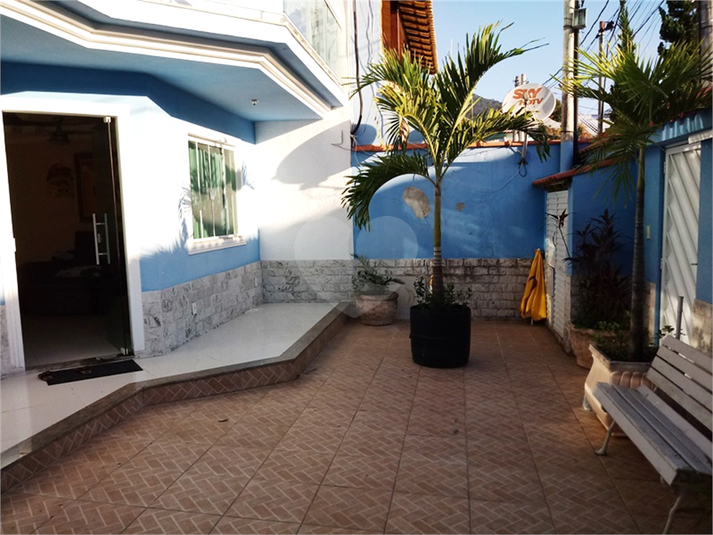 Foto REO1112742