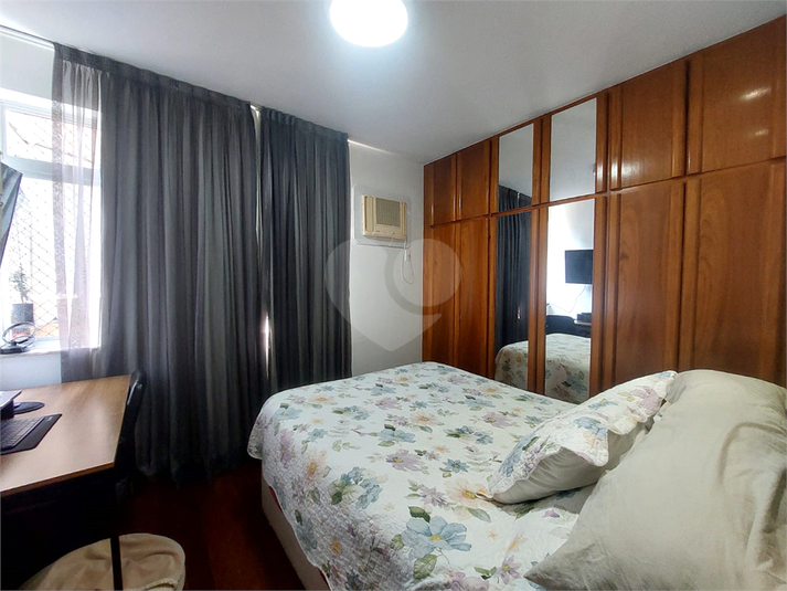 Foto REO1112753