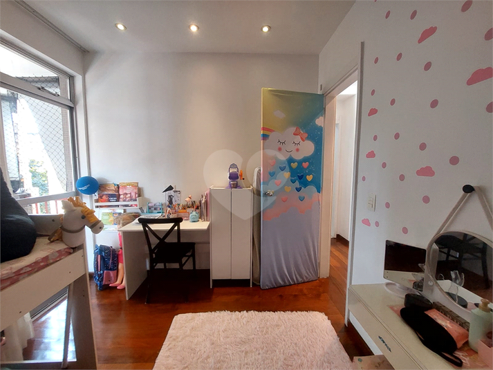 Foto REO1112753