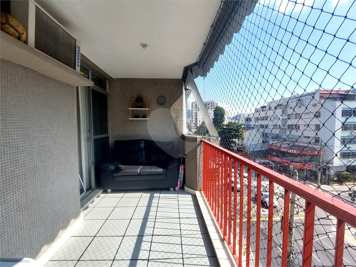 Foto REO1112753