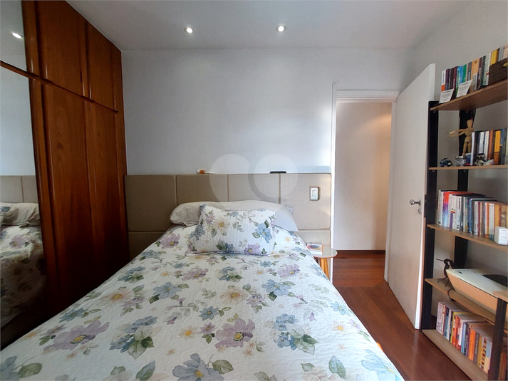 Foto REO1112753