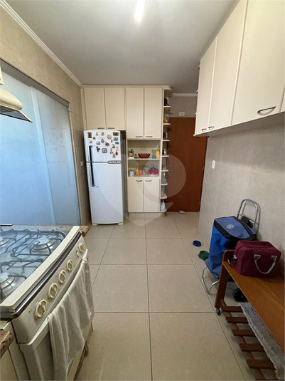 Foto REO1112757