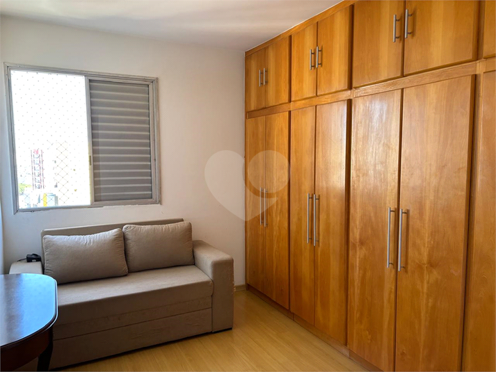 Foto REO1112757
