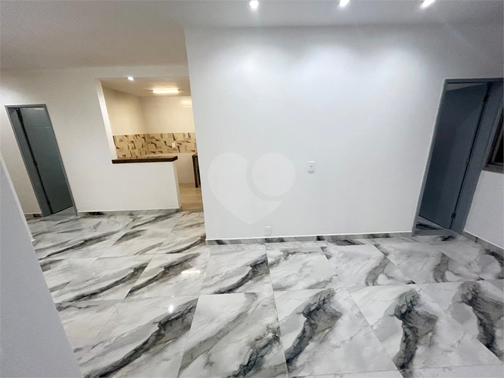 Foto REO1112777