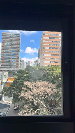 Foto REO1112781