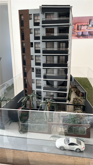 Foto REO1112781