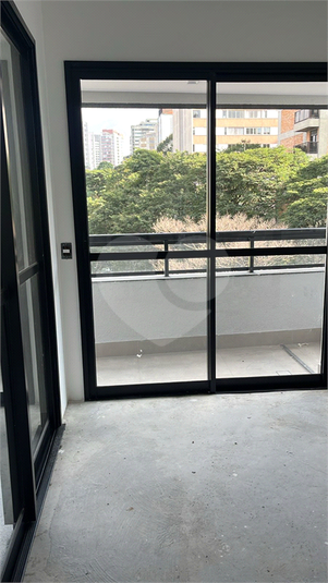 Foto REO1112781
