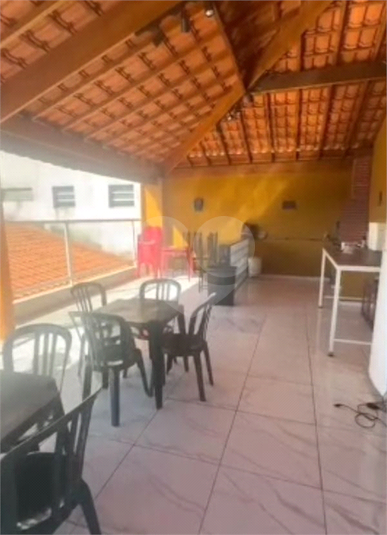 Foto REO1112783