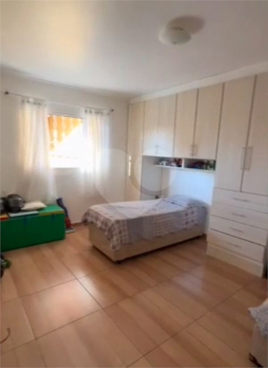 Foto REO1112783