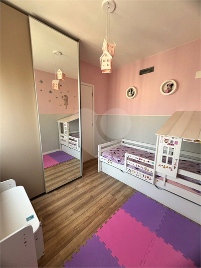 Foto REO1112791