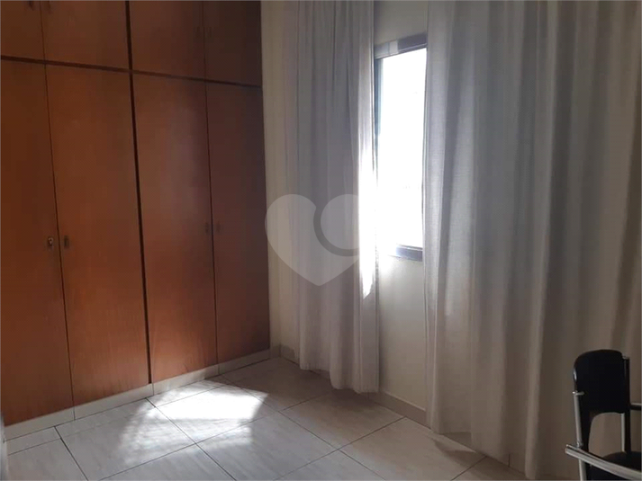 Foto REO1112799