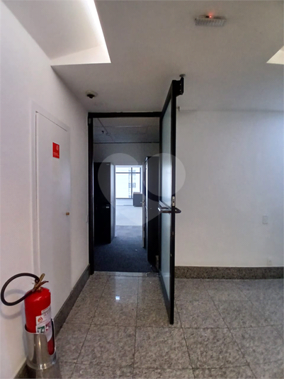 Foto REO1112814